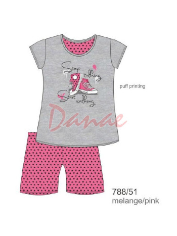 Dievčenské pyžamo - srdiečkové šortky - Ružové tenisky
