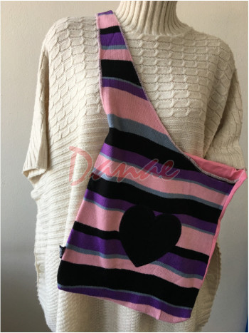Originálna pletená taška cez rameno - Srdce - fialová/ružová