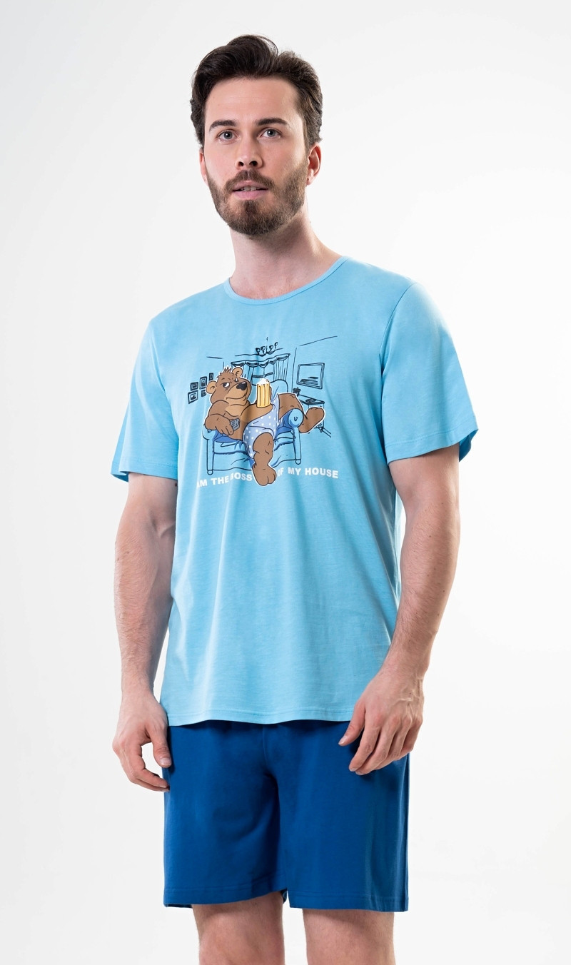 Pán domu - pyžamo s medveďom na gauči