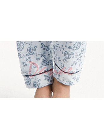 Klasické dámske pyžamo s ozdobným vreckom